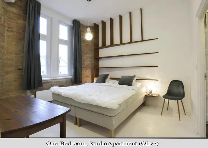 Golden Leaf アパート ブダペスト